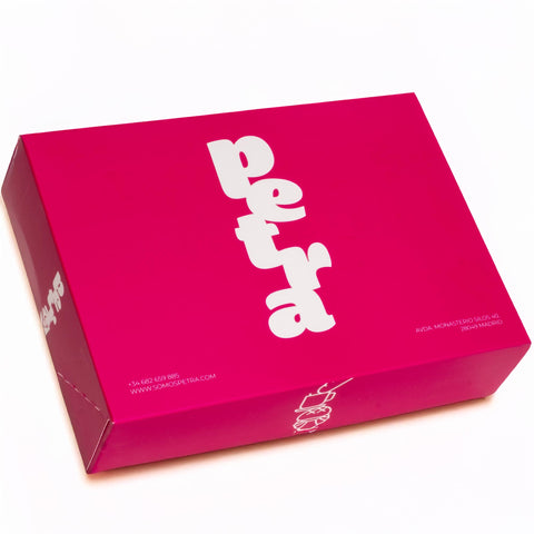 Caja mediana de croissants